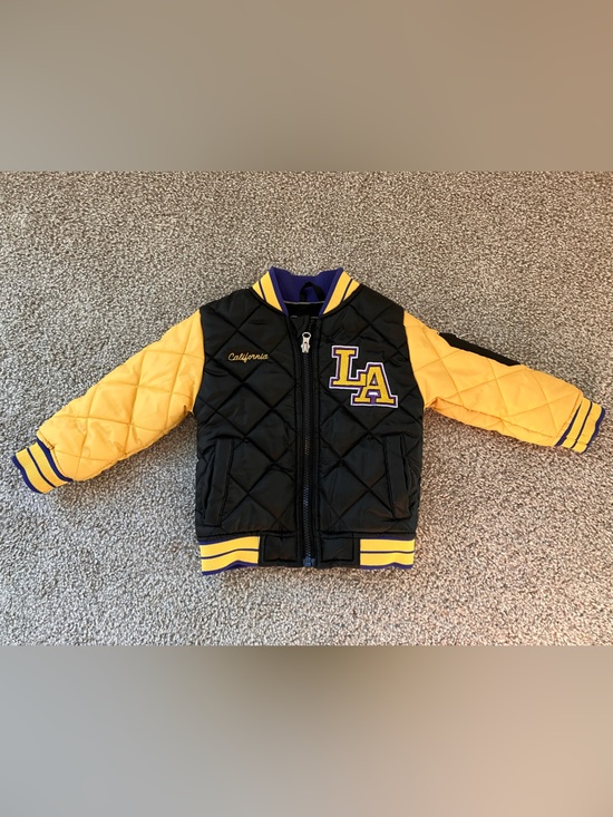 Other - LA Lakers Quilted Black and Yellow Bomber Jacket